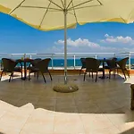 Perea Hotel Peraía