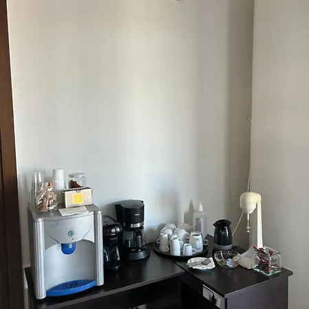 Perea Hotel *
