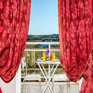 Hotel Perea *