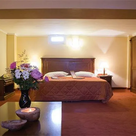 فندق Perea Peraía