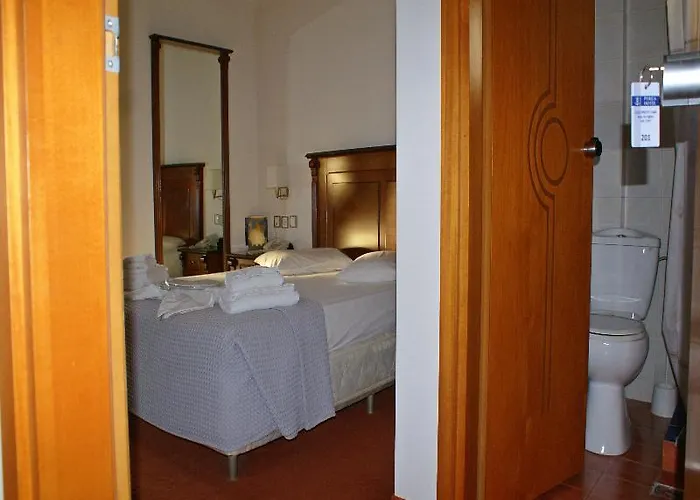 Perea Otel Peraía