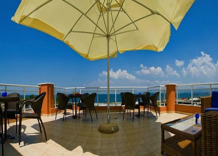 Perea Hotell *
